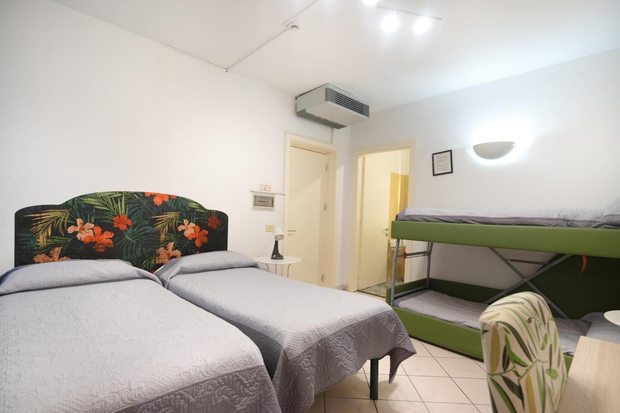 Hotel Bernardino Lucca Kültér fotó