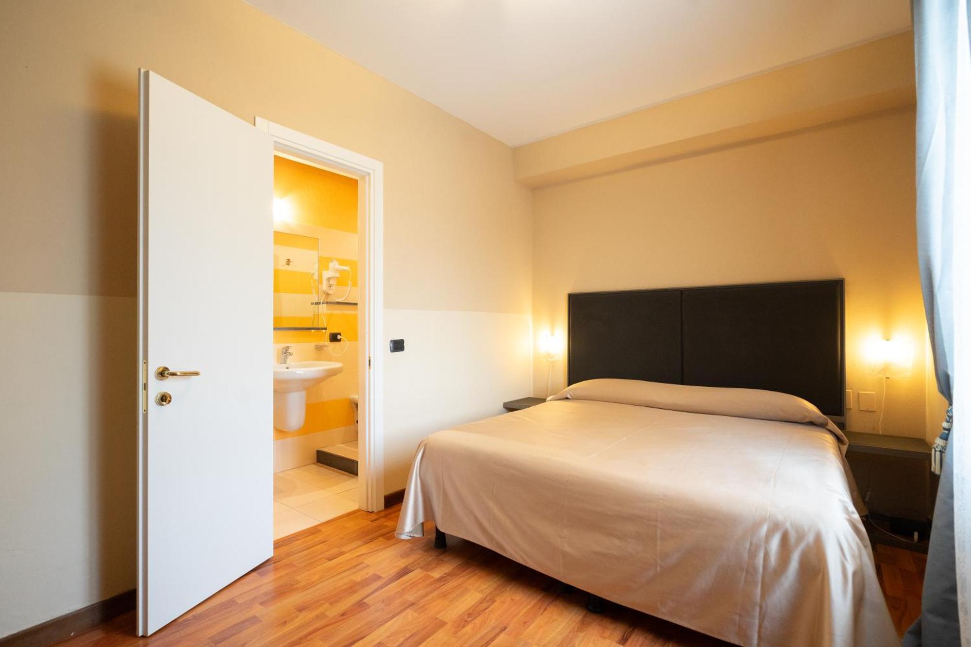 Hotel Bernardino Lucca Kültér fotó