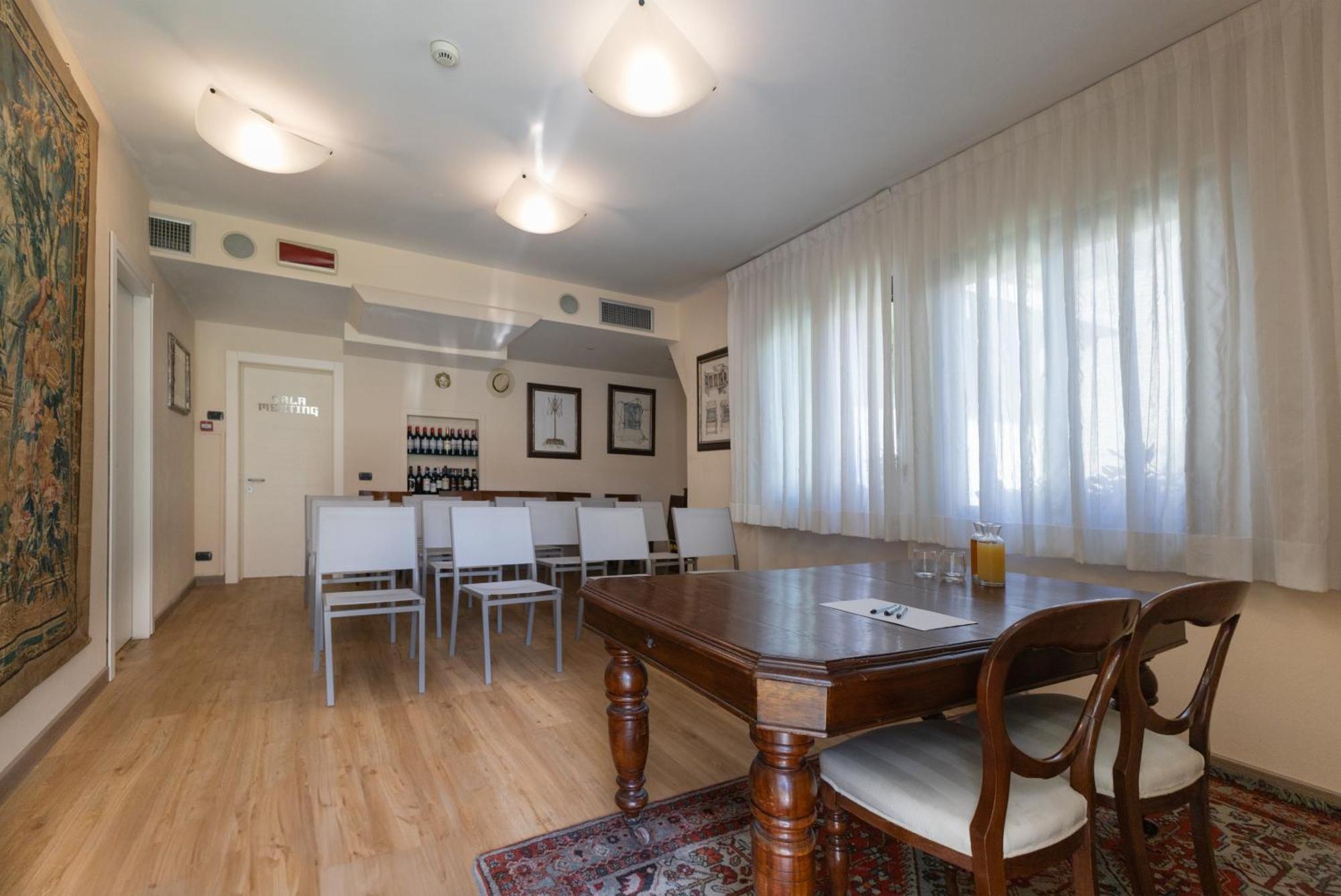 Hotel Bernardino Lucca Kültér fotó