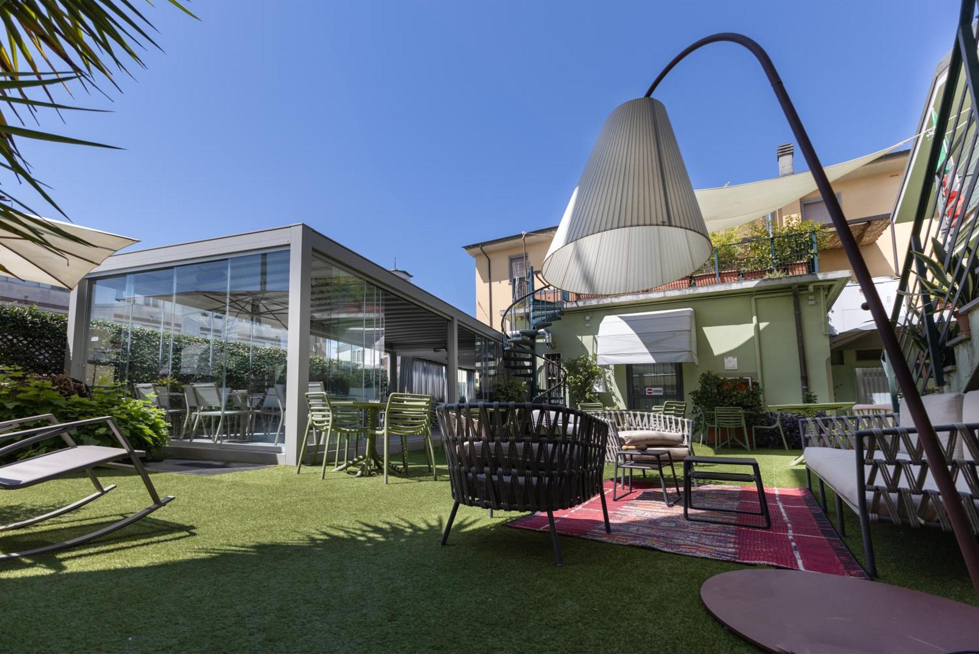 Hotel Bernardino Lucca Kültér fotó
