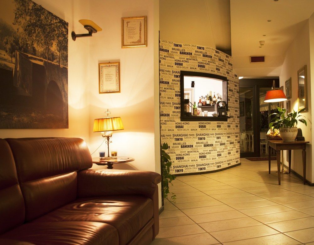 Hotel Bernardino Lucca Kültér fotó